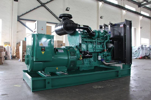 十堰320kw康明斯柴油发电车出租组图片 十堰320kw康明斯柴油发电车出租组图片